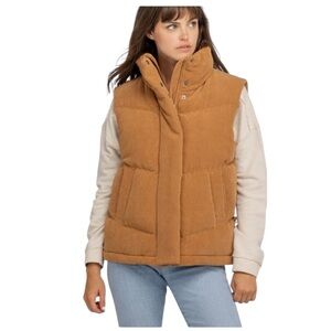 LIV OUTDOOR Size S Kiara
Corduroy Insulated Puffer Vest